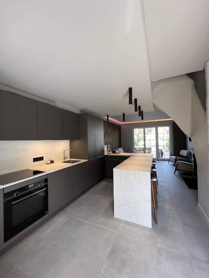 Casa Ika Port Grimaud - Maison 4 Chambres + Amarrage Luaran gambar